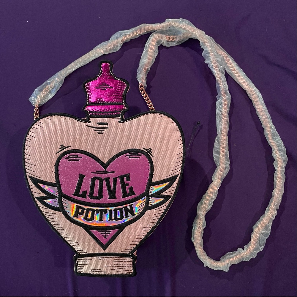 Danielle Nicole Harry Potter Amortentia bottle crossbody bag NWT Wizarding World